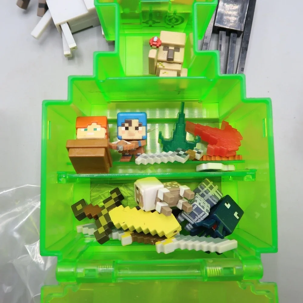 Minecraft Toy Action Figure & Accessories Toy Lot Spider Blocks Weapons